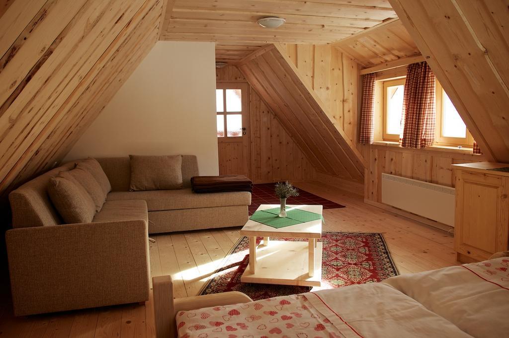 Guesthouse Planinski Dom Majerhold Солчава Екстер'єр фото